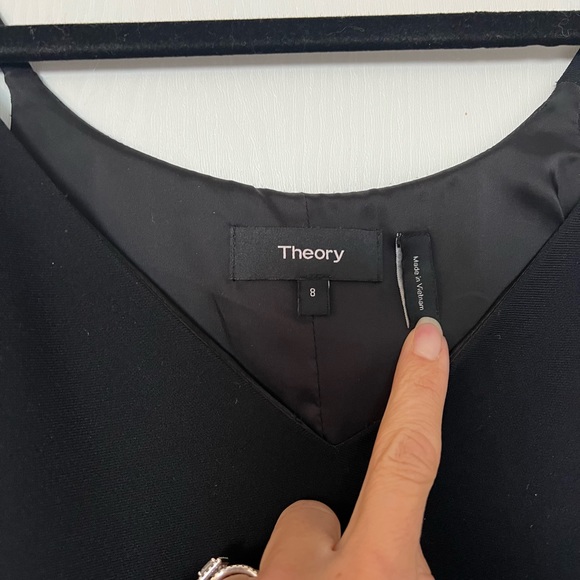 Kyun R Modern Crepe Theory LBD size 8 midi v neck slip dress with lining - Picture 6 of 9